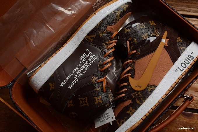 Cheap LUCY 1 Off-Louis OW x AQ0818-158 Jordan AJ1 Air 0626